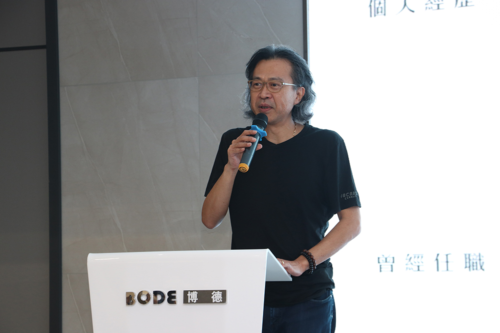 花季传媒APP下载免费观看大全瓷砖VS朱柏仰