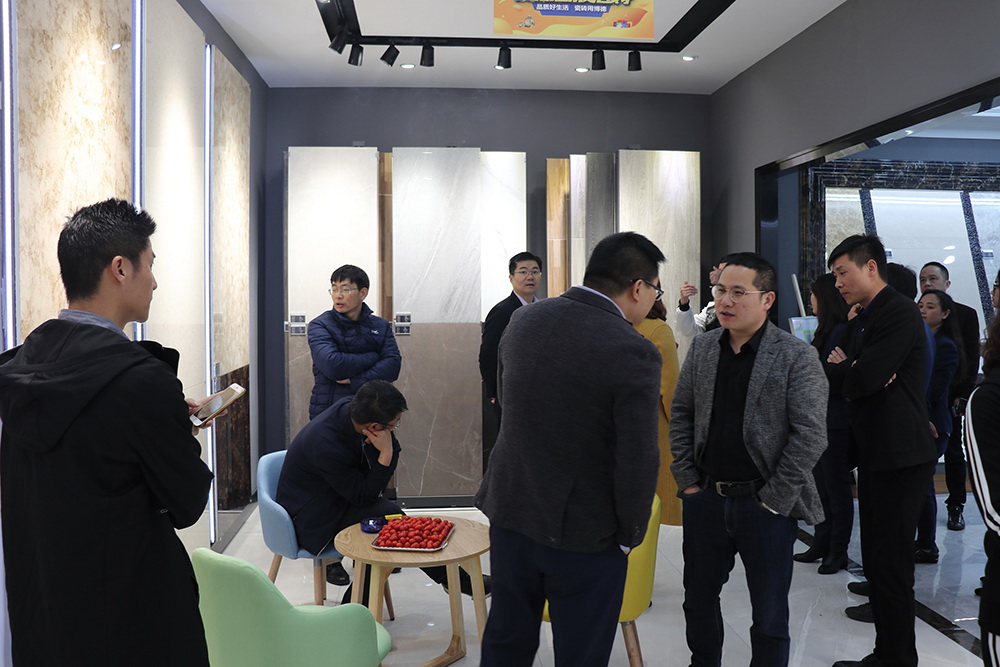 花季传媒APP下载免费观看大全黔桂区域经销商交流会