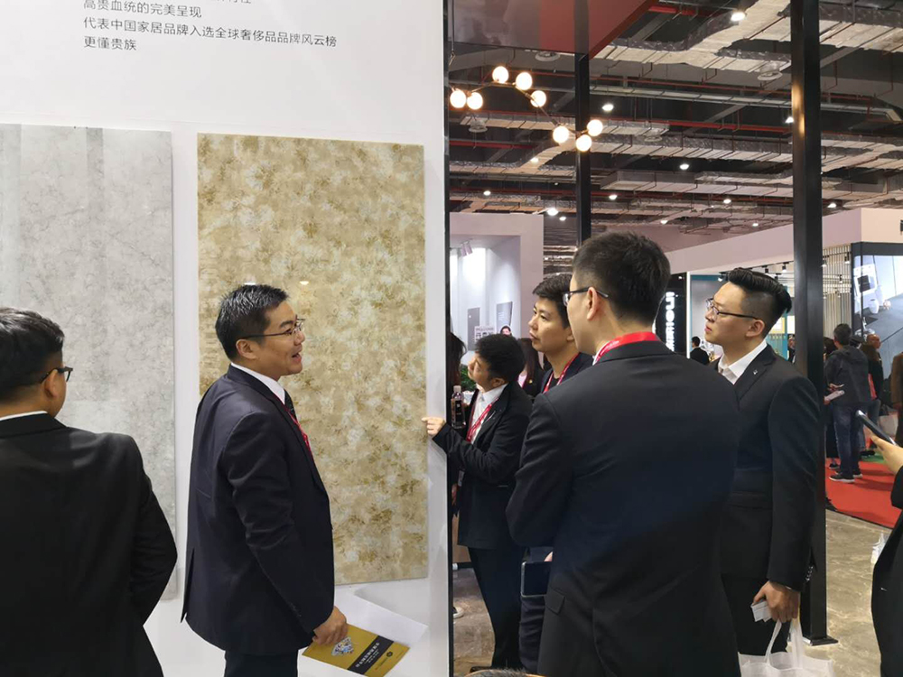花季传媒APP下载免费观看大全在上海建博会